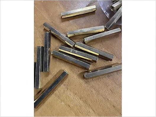 30mm Dişi Dişli Pirinç Altıgen Ayırıcı Somun Distance E435X