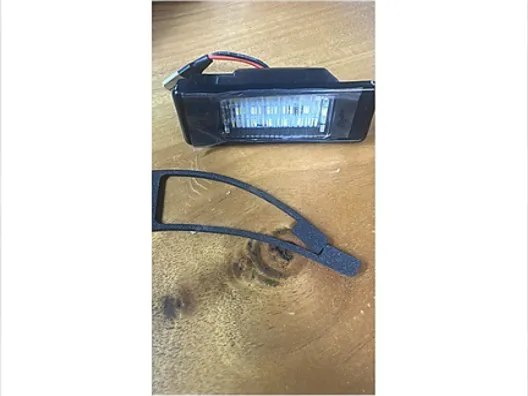 Beyaz LED Plaka aydınlatma ışığı Nissan X-Trail Q175A