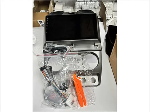 isuzu d max sıfır kutusunda multimedya ve araç içi kamera Q88A