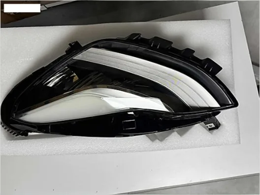 TESLA MODEL Y SOL FARI 2021-2024 model Q12Z