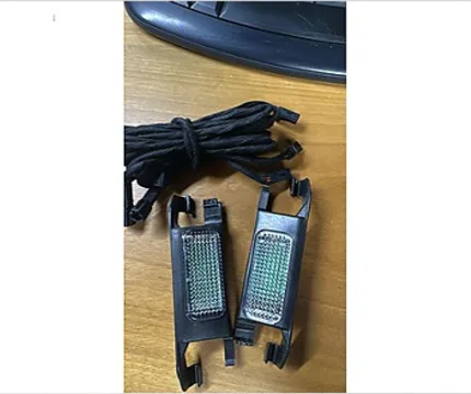 VW Passat Golf 8KD 947 415 B ayaklı arka stop lambası Q276A