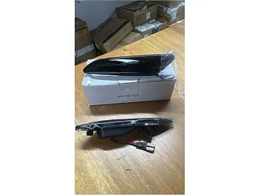 Fiat Egea Uyumlu Çamurluk Sinyali Kayar Led Egea Cross Q242A