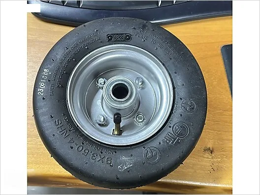 Çim biçme ekipmanları için 9 x 3,5 Lastik ve Jant, 2722681 Q35B