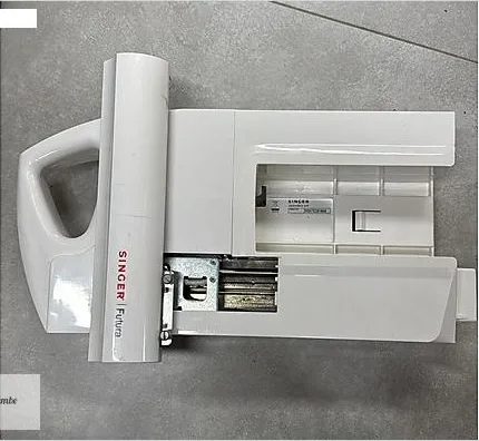 Singer Futura CE150 DikişNakış Makinesi EMBROİDERY ÜNİTESİ R146X