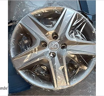 Dacia Sandero Stepway 16 İnç Jant Kapağı 403154000R