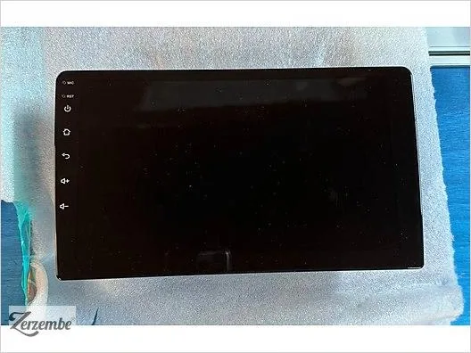 9 İnç 4GB RAM 64GB Hafıza Android Multimedya Ekran Q33F 9 İnç 4GB RAM 64GB Hafıza Android Multimedya Ekran Q33F
