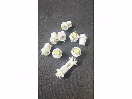 T5 B8,5D SMD 5050 LED Gösterge Ampulü Q161A T5 B8,5D SMD 5050 LED Gösterge Ampulü Q161A