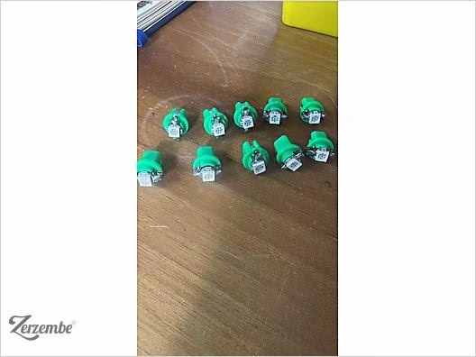 Yeşil 1SMD 5050 LED Ampul B8.5D Gösterge Lambası Q31L Yeşil 1SMD 5050 LED Ampul B8.5D Gösterge Lambası Q31L